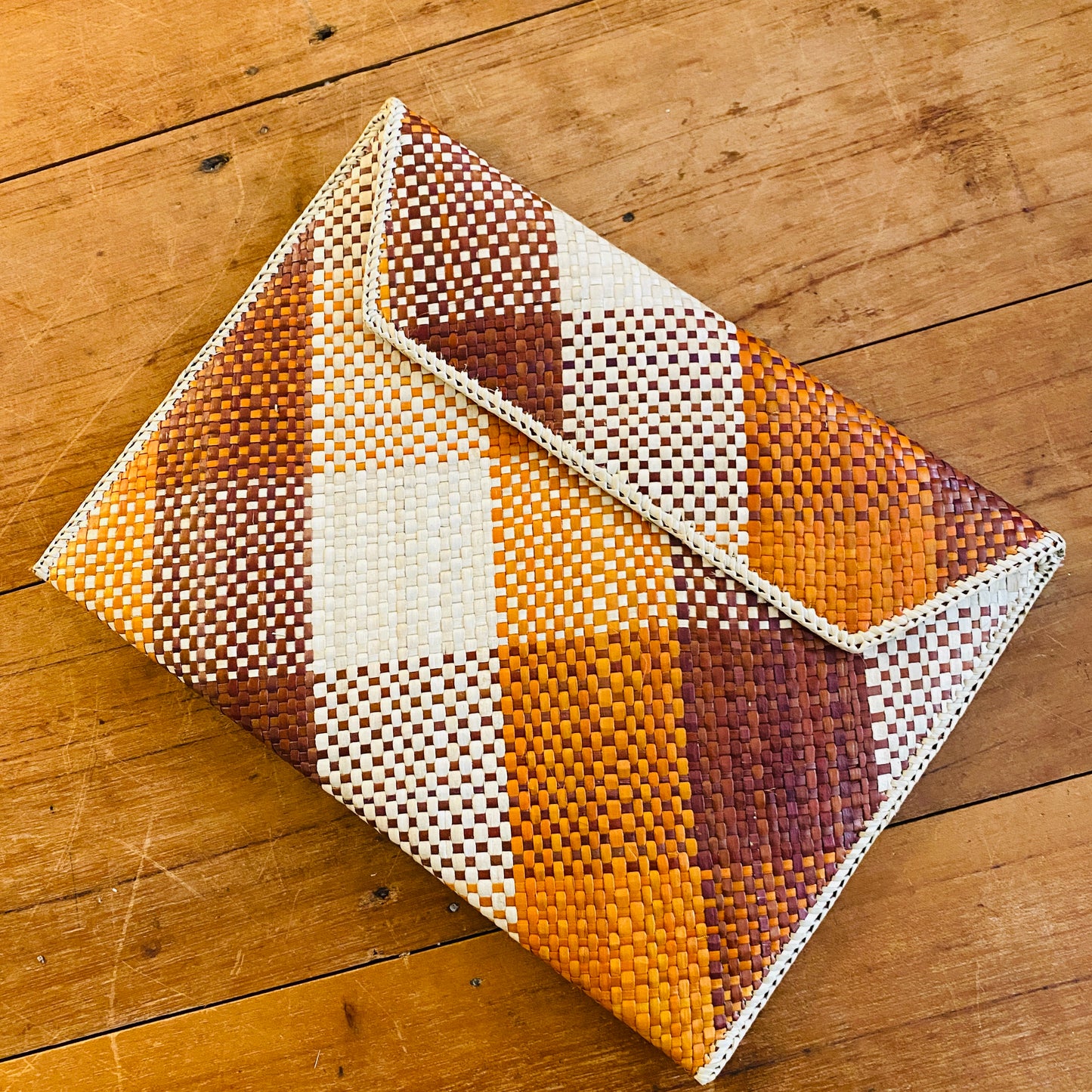 Ipad/ Laptop Mengkuang case