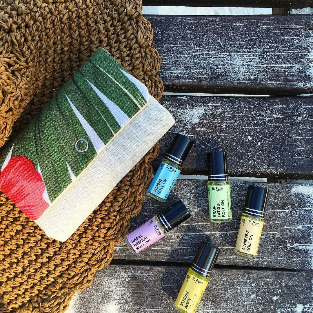 Essential oil roll on travel set