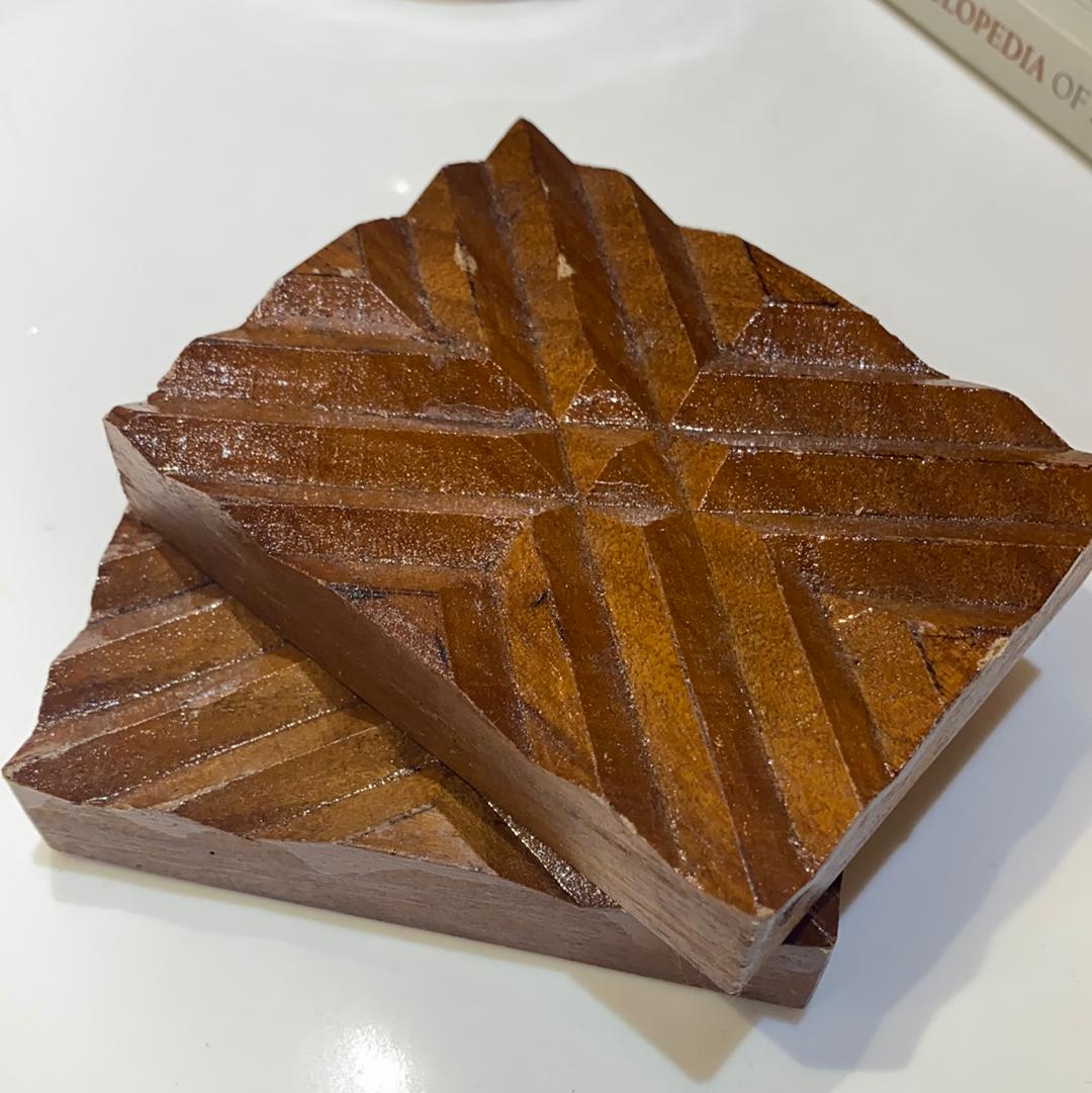 pok ya handmade wooden soap dish