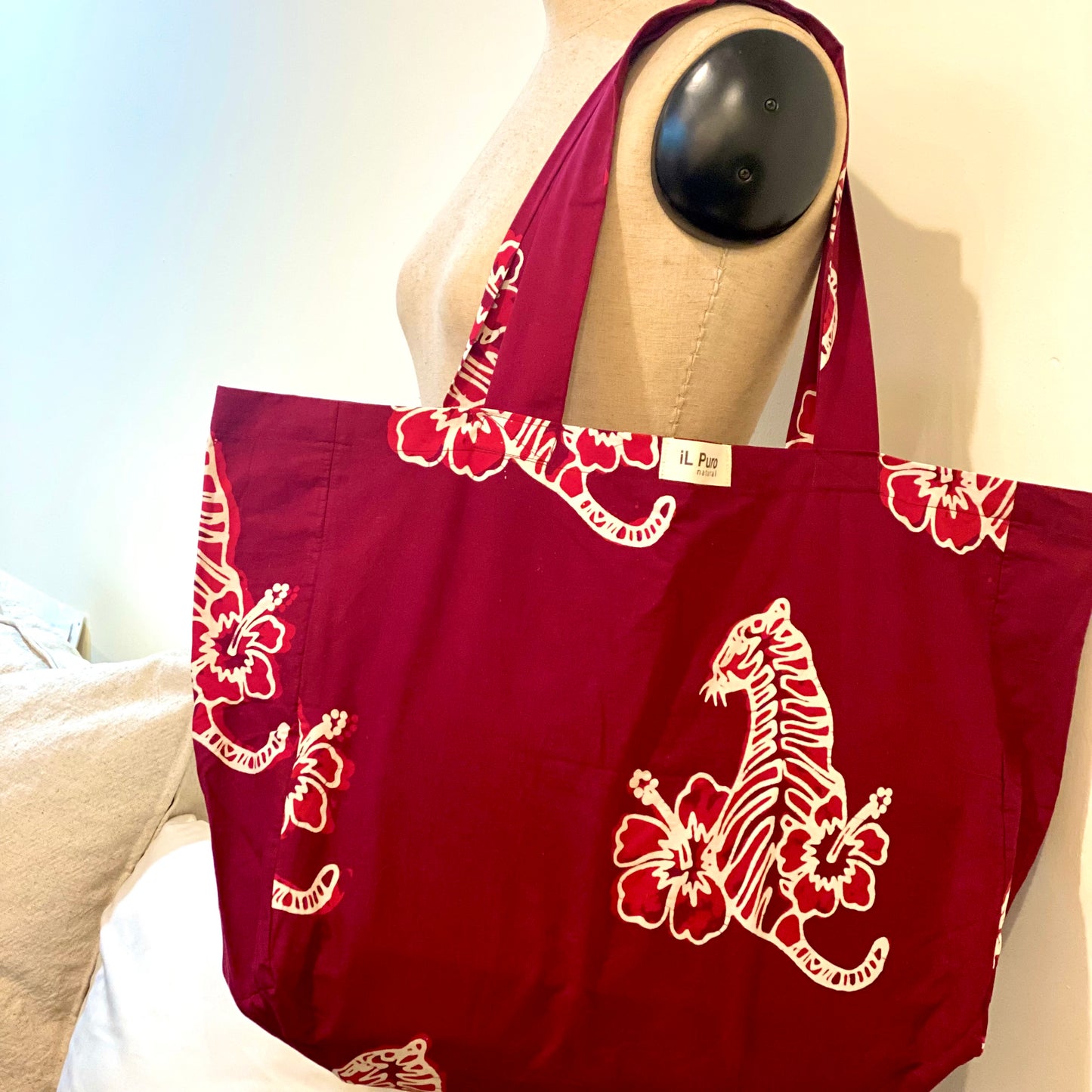 iL Puro Batik Tote Bag