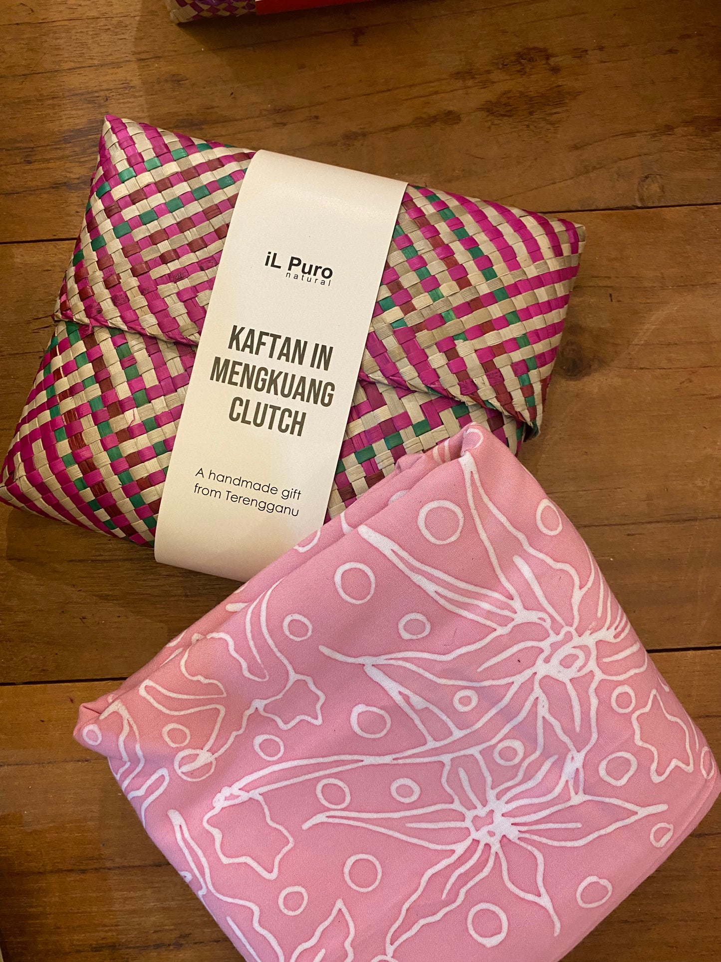 Batik Kaftan in Mengkuang Clutch/ Batik Pouch