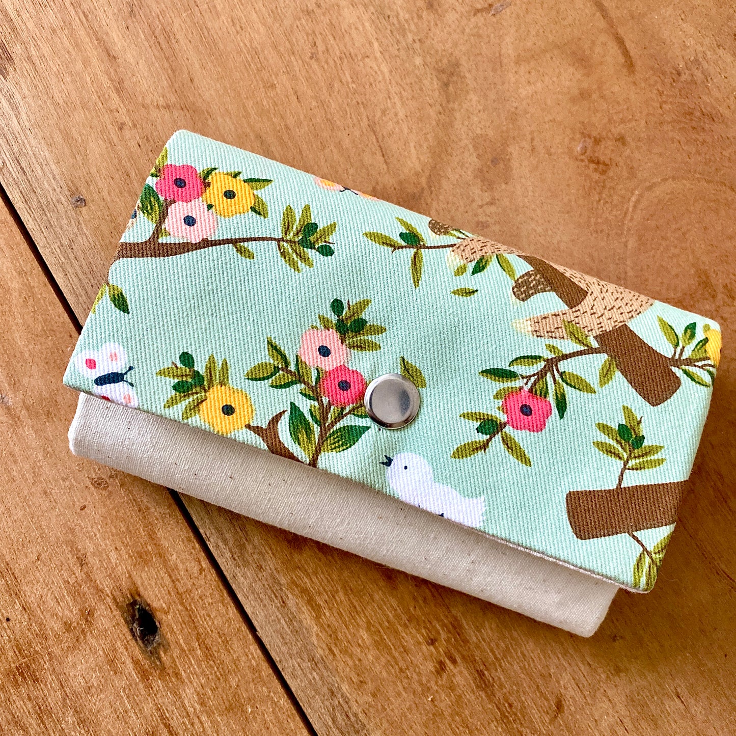 Essential oil roll on travel set