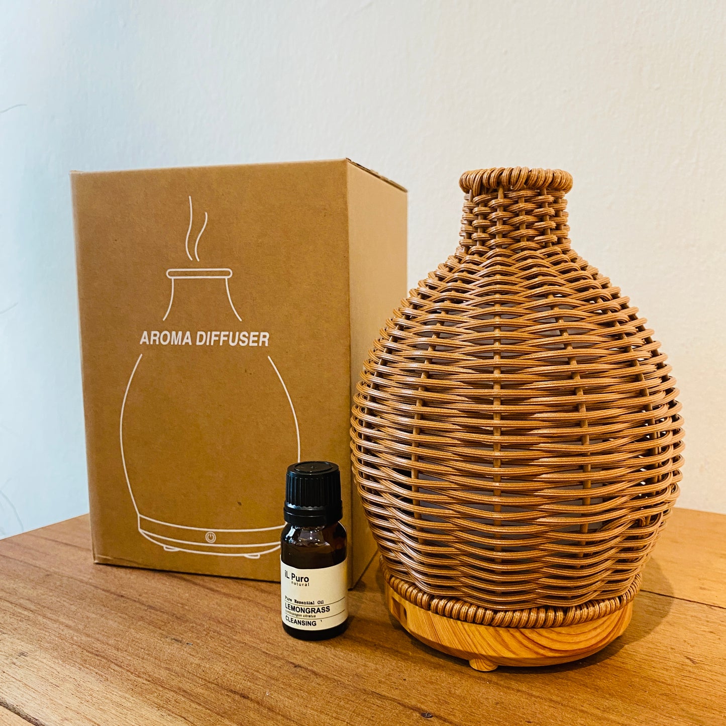 Essential oil diffuser Boho rattan