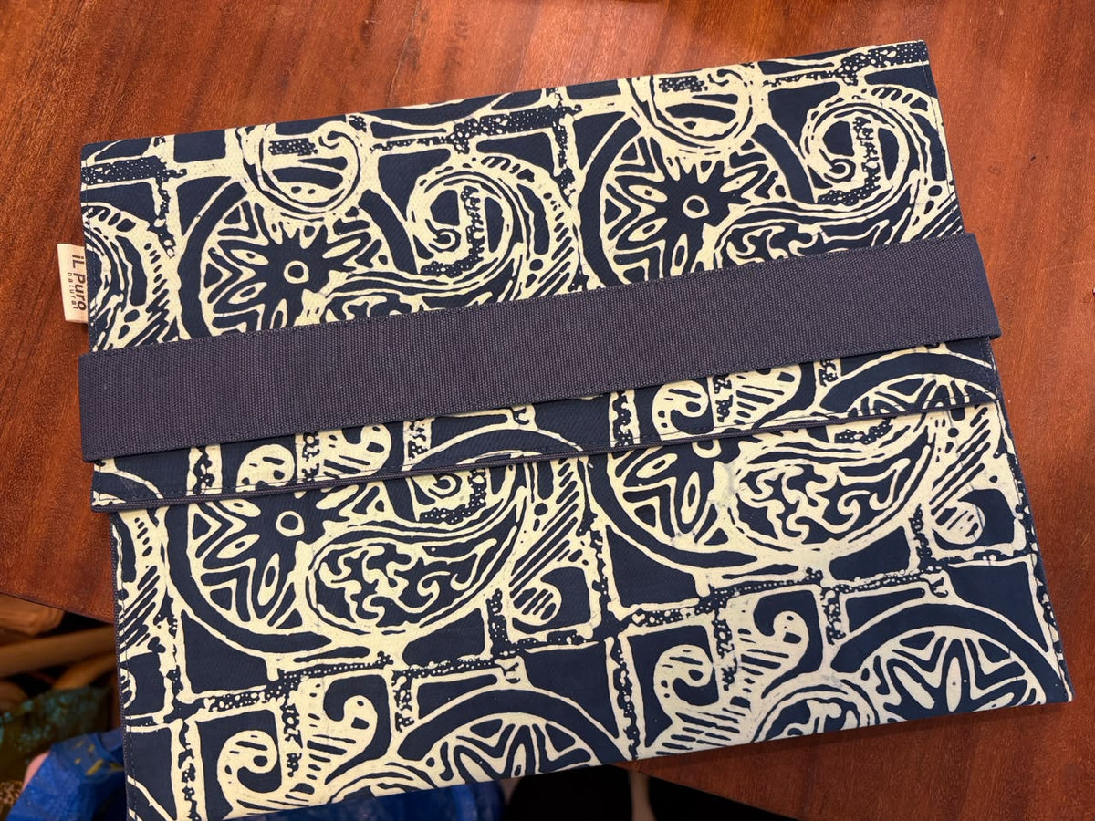 Laptop batik case